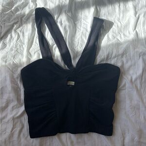 URBAN OUTFITTERS CROP TOP